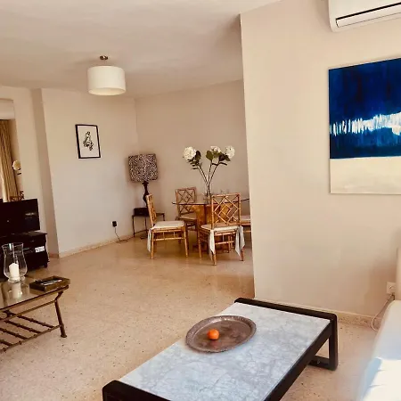 Apartament Lovely Spacious 2 Bedroom Flat Between Marbella And Estepona